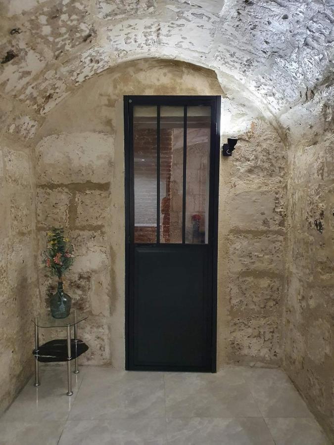 Ferienwohnung La Forteresse - Jacuzzi/Sauna - Centre Historique Rouen Exterior foto