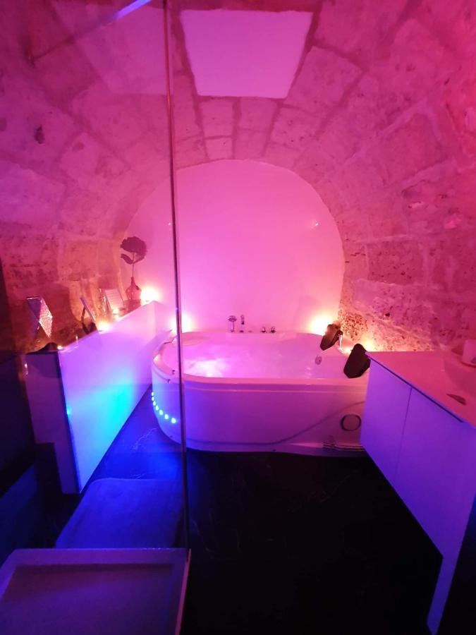 Ferienwohnung La Forteresse - Jacuzzi/Sauna - Centre Historique Rouen Exterior foto