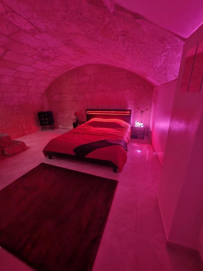 Ferienwohnung La Forteresse - Jacuzzi/Sauna - Centre Historique Rouen Exterior foto