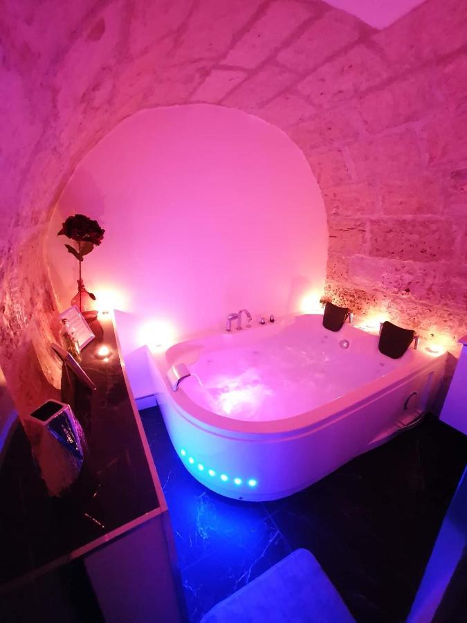 Ferienwohnung La Forteresse - Jacuzzi/Sauna - Centre Historique Rouen Exterior foto