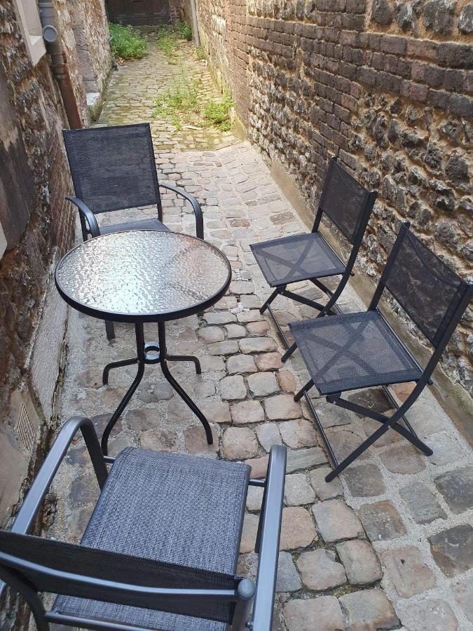 Ferienwohnung La Forteresse - Jacuzzi/Sauna - Centre Historique Rouen Exterior foto